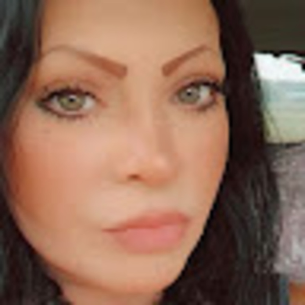 Meet your Posher, Bea